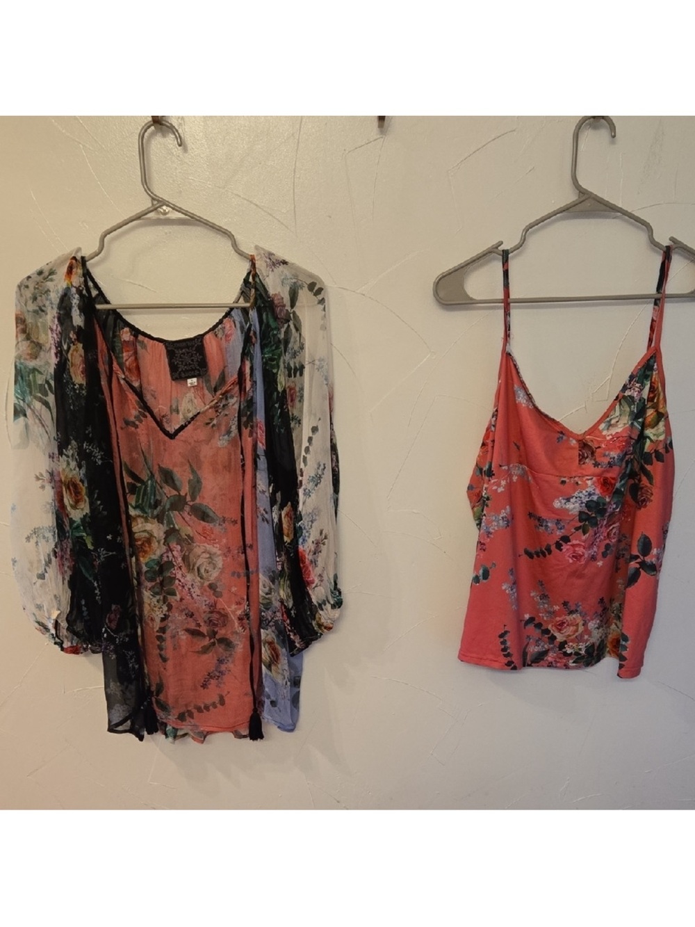 Johnny Was Floral Blouse and Camisole Set - Pink and Black XL, cami is a Large